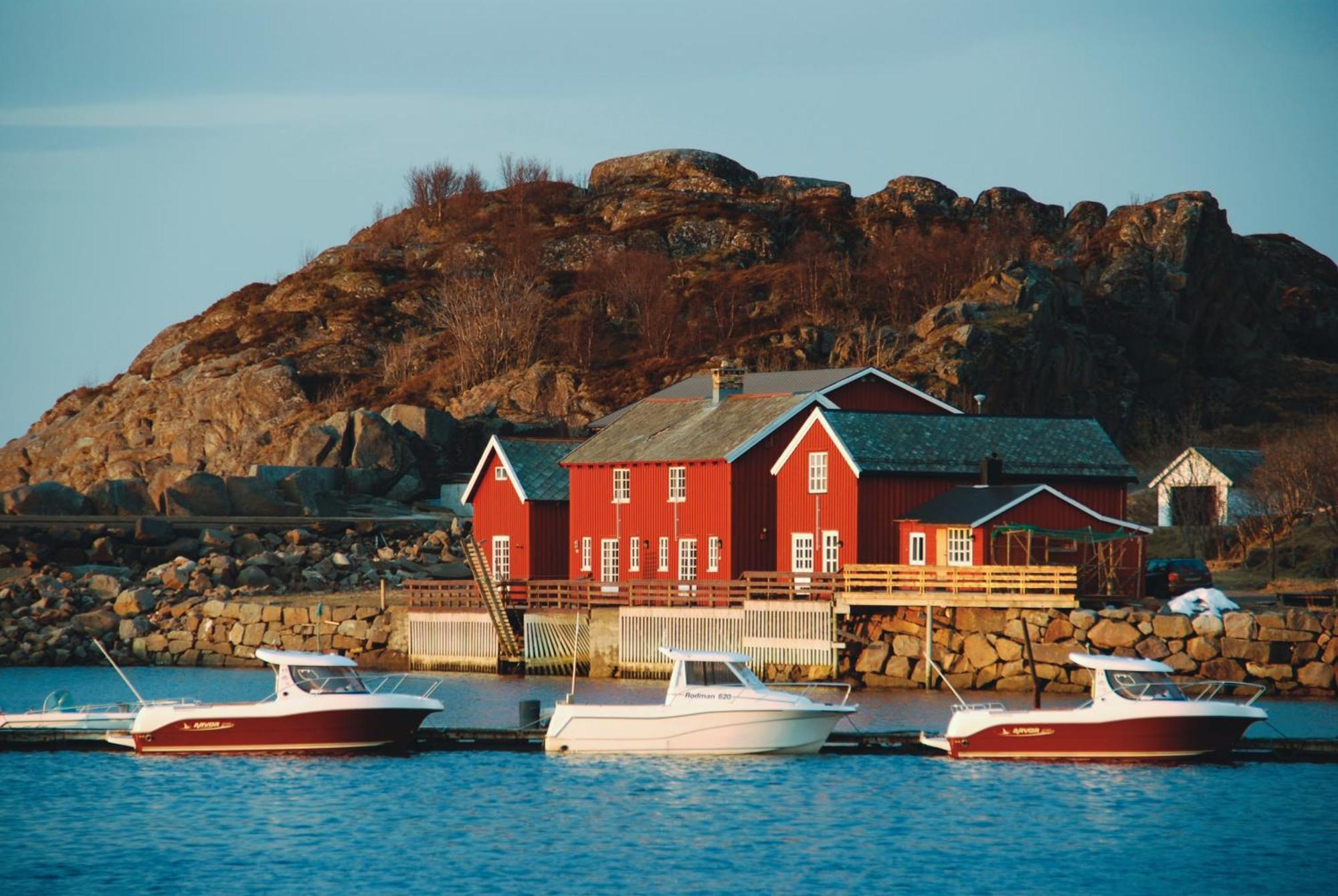 Statsbuene i Kabelvåg Hotel Eksteriør billede